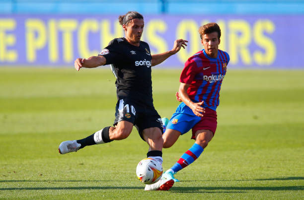 略再遭质疑 略再遭质疑