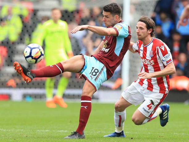 明显表明他 明显表明他