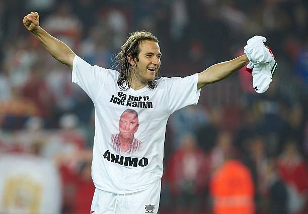 与本泽马 与本泽马